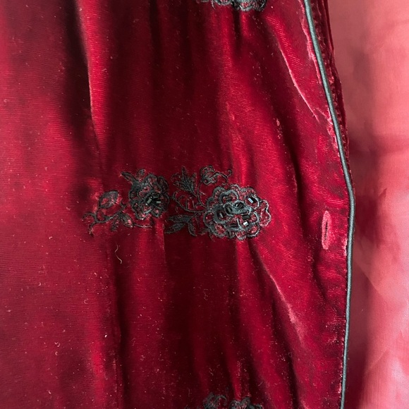 Vintage Red Velvet Jacket with Black Beading - Picture 4 of 9